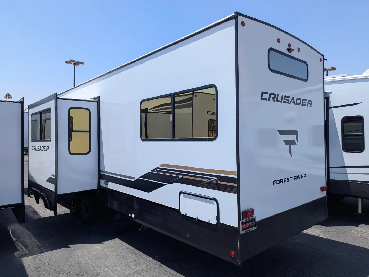 2026 Prime Time Crusader 2SUITE 2SUITE - Photo 4
