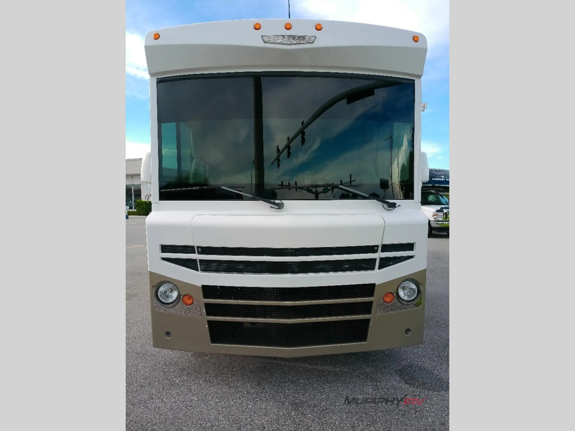 2015 Winnebago Brave 27B - Photo 3