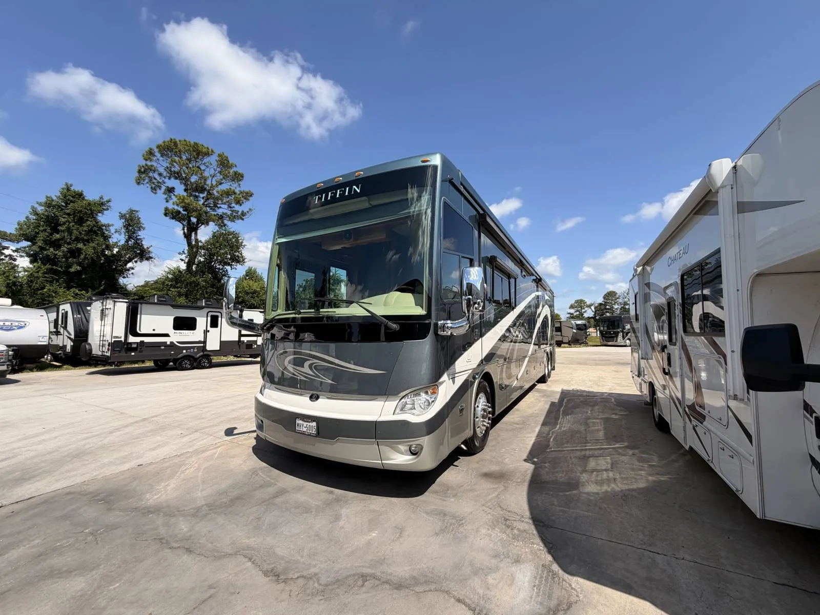 2016 Tiffin Motor Homes ALLEGRO BUS 45OP - Photo 3