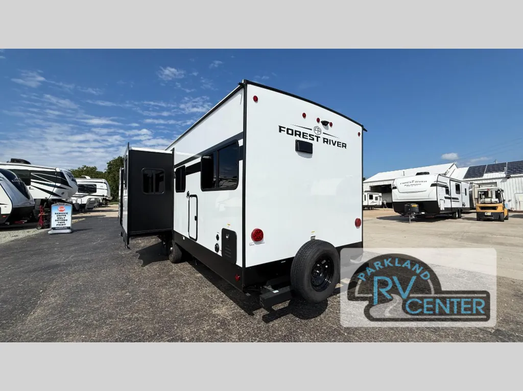 2027 Forest River Solaire 3060RKTS, Photos photo 9