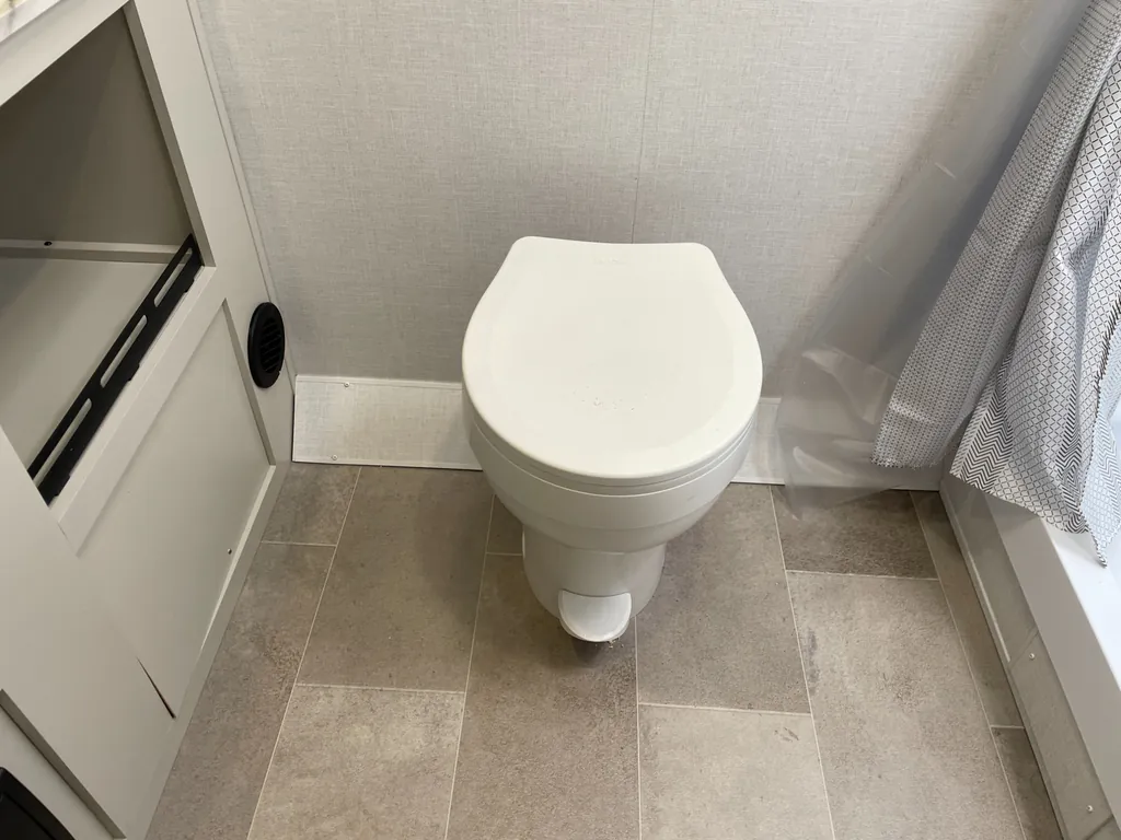 2026 Forest River Airelume 255, Photos photo 14