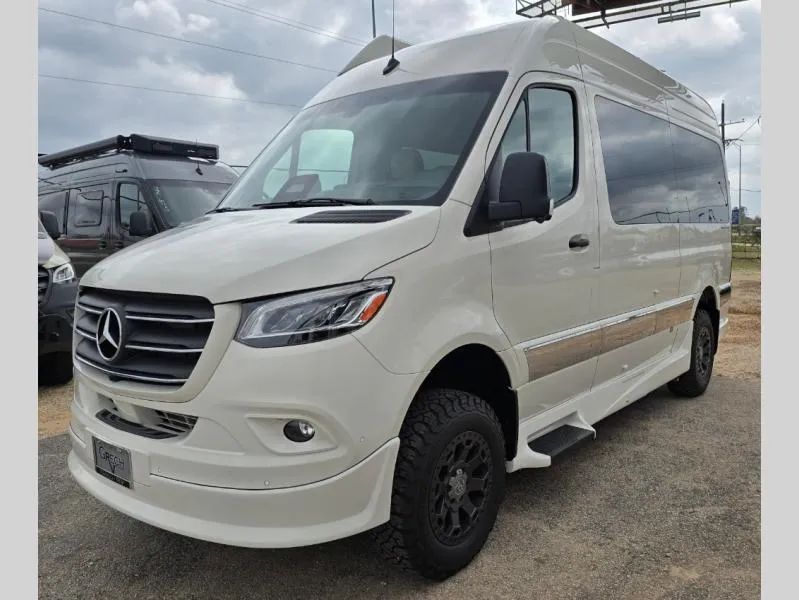 2027 Grech RV VACANZA ION 19 New    ION-19 - Photo 3