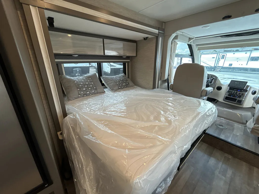 2023 Thor Motor Coach Axis 24.3, Photos photo 15