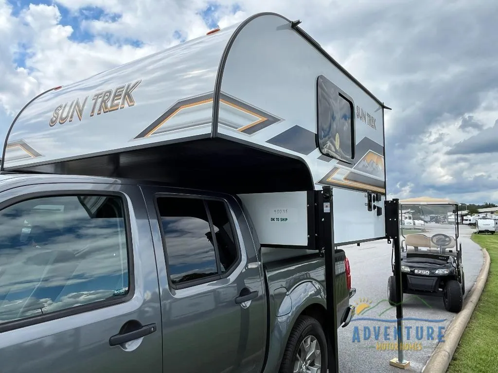 2025 Sunset Park RV Sun Trek 600 - Photo 4