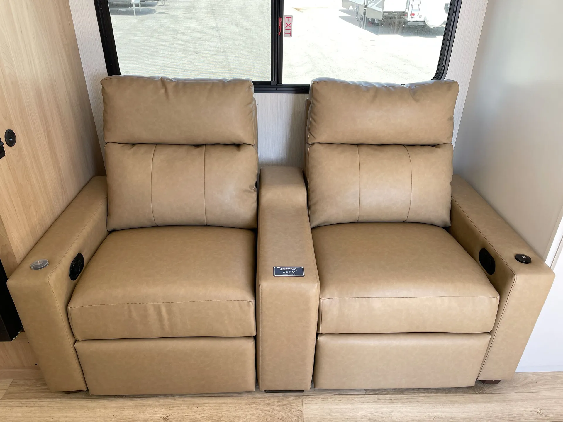 2026 Winnebago Thrive 22MLS - Photo 4
