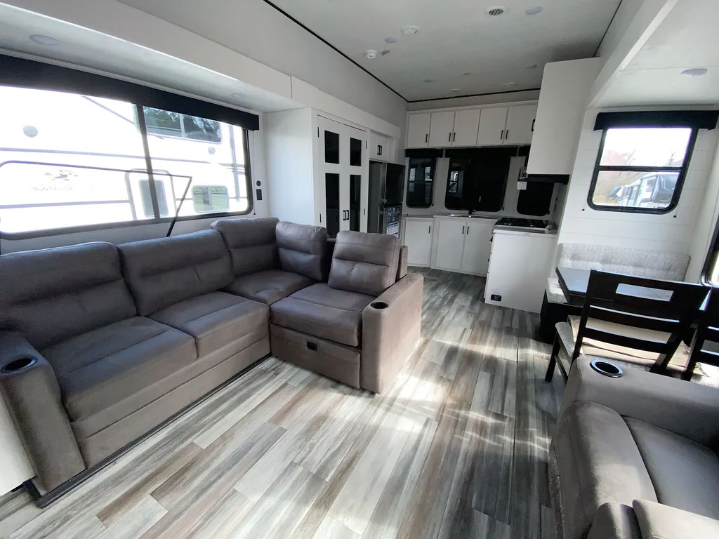 2026 Jayco Jay Flight Bungalow 404LOFT DS, Photos photo 18