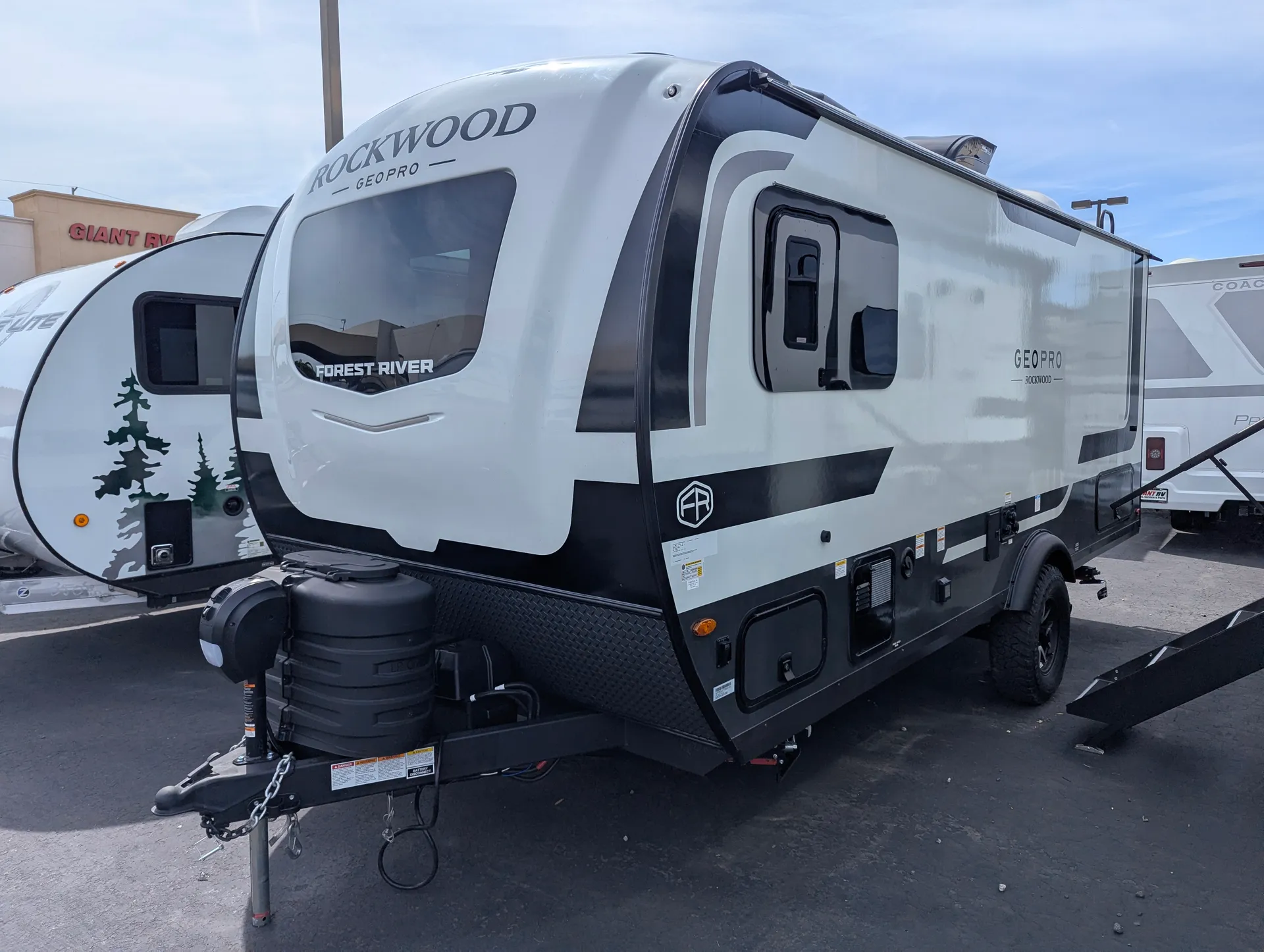 2026 Forest River Rockwood Geo Pro G19DBH - Photo 4