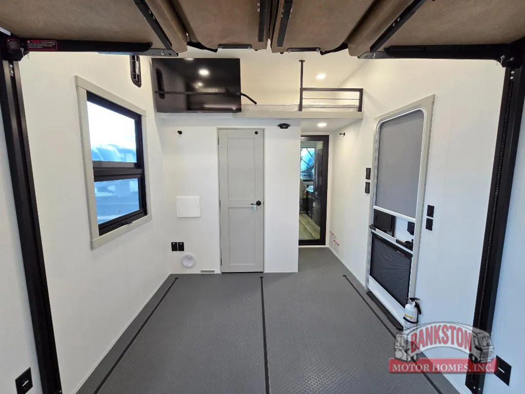 2027 Brinkley Model G 3970, Photos photo 24