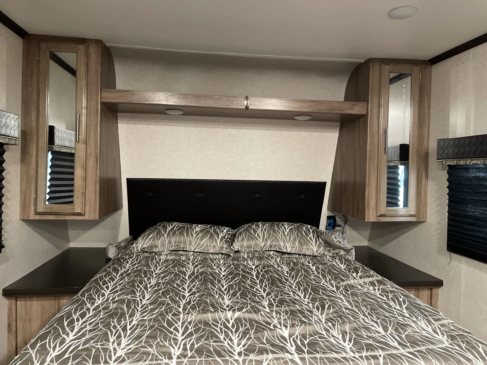 2018 Jayco Jay Feather 22RB — living area main