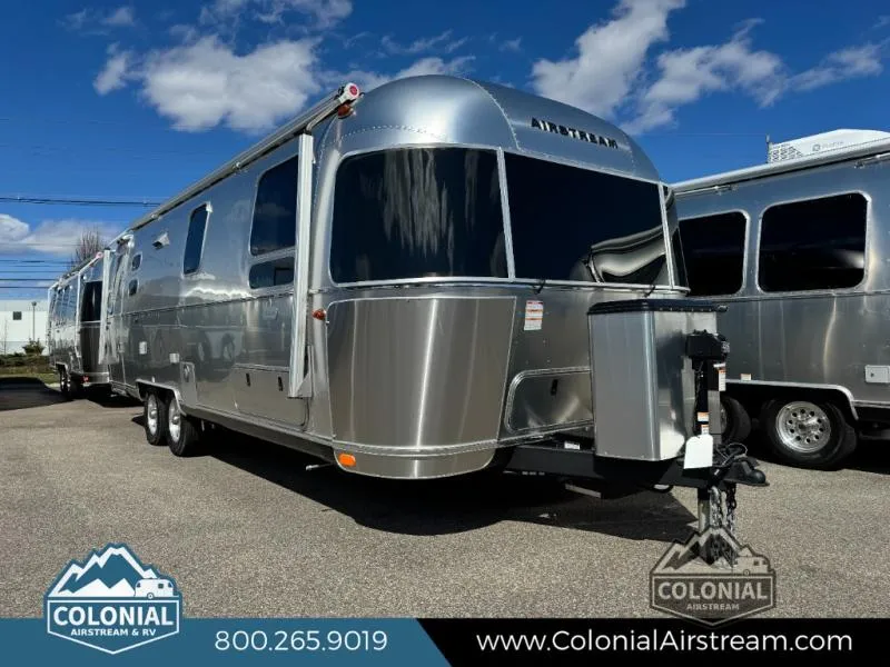 2026 Airstream Globetrotter 27FB - Photo 2