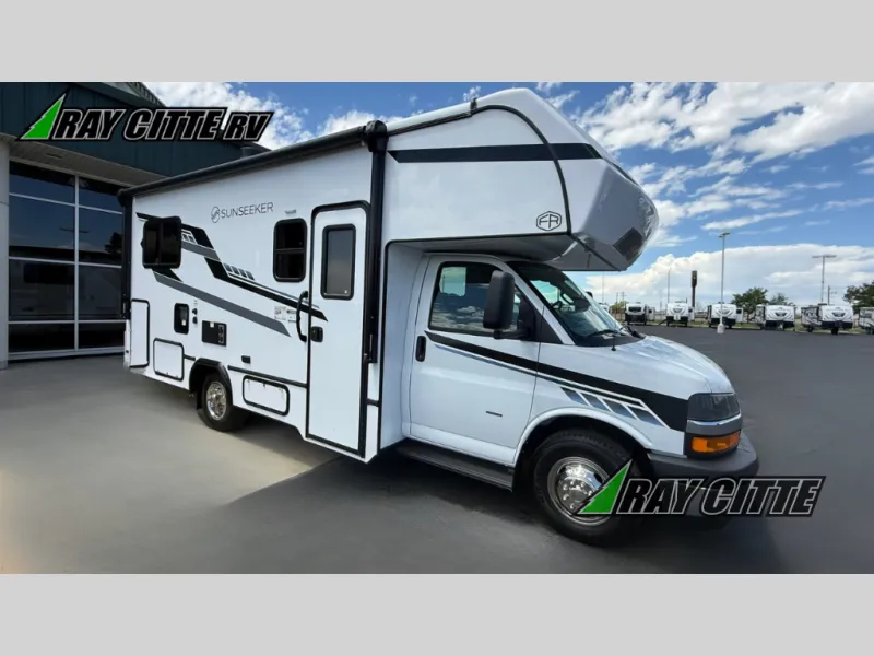 2027 Forest River Sunseeker 2350 LE - Photo 2