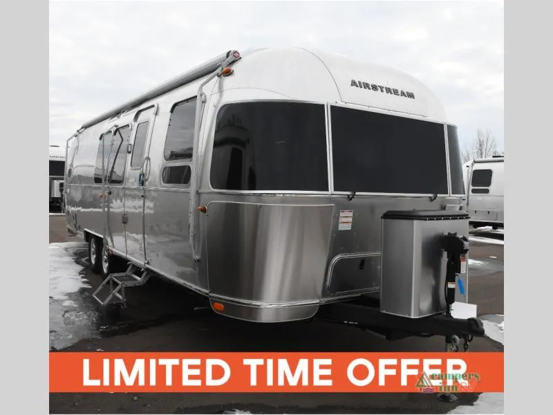 2026 Airstream Flying Cloud 30FBQ - Main photo