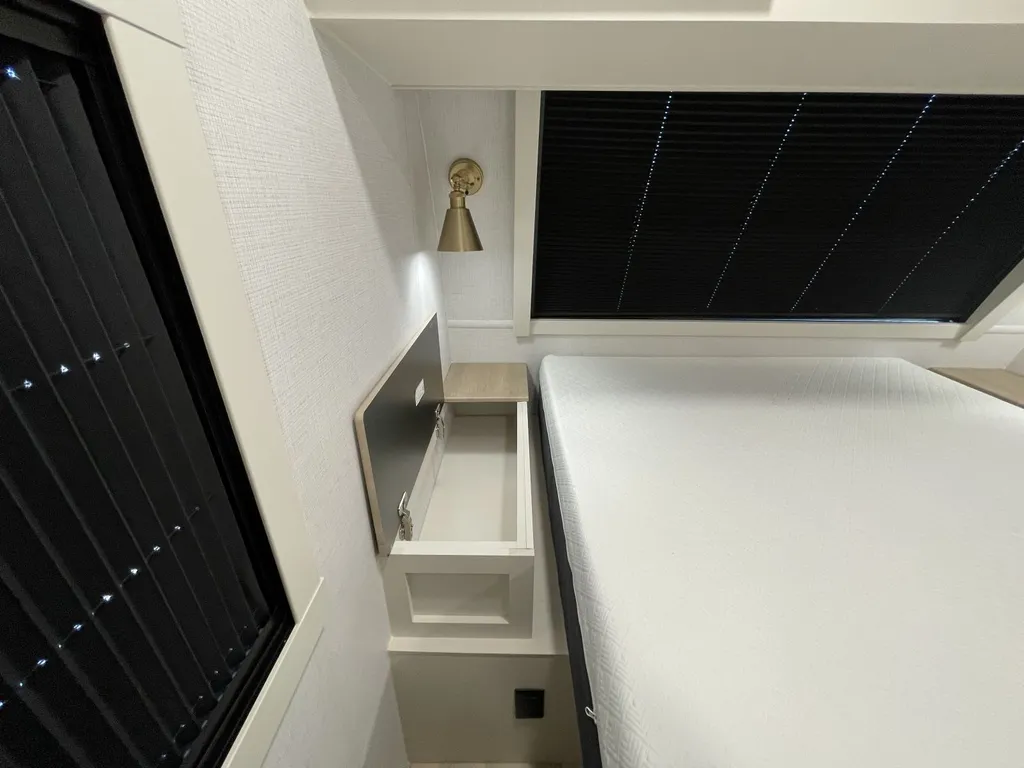 2025 Brinkley MODEL I 275, Photos photo 55