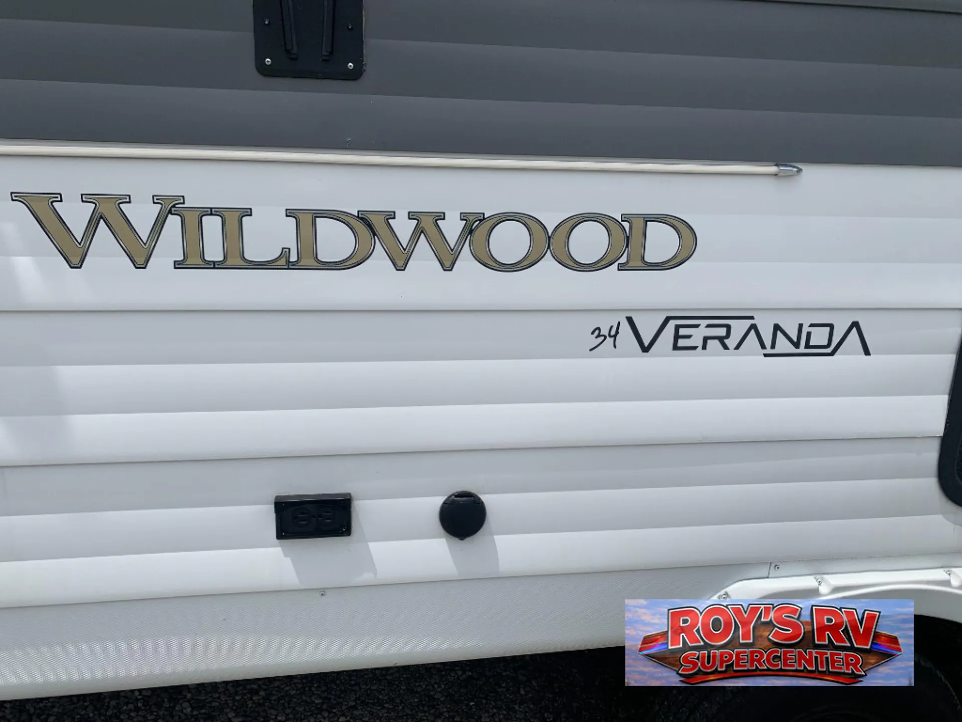 2025 Forest River Wildwood 34VERANDA - Photo 2