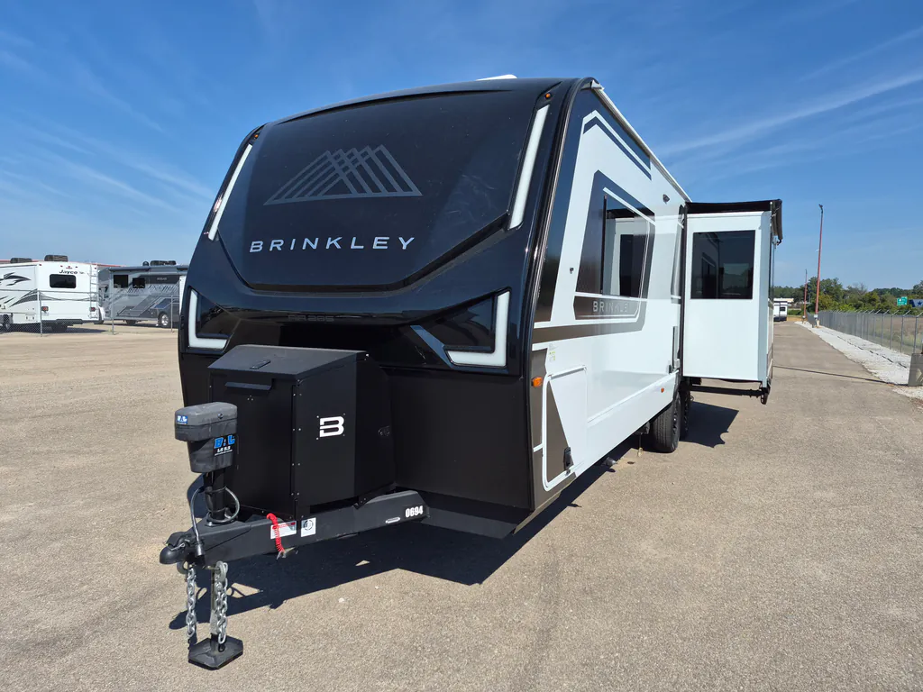 2025 Brinkley Model Z AIR 285, Photos photo 2