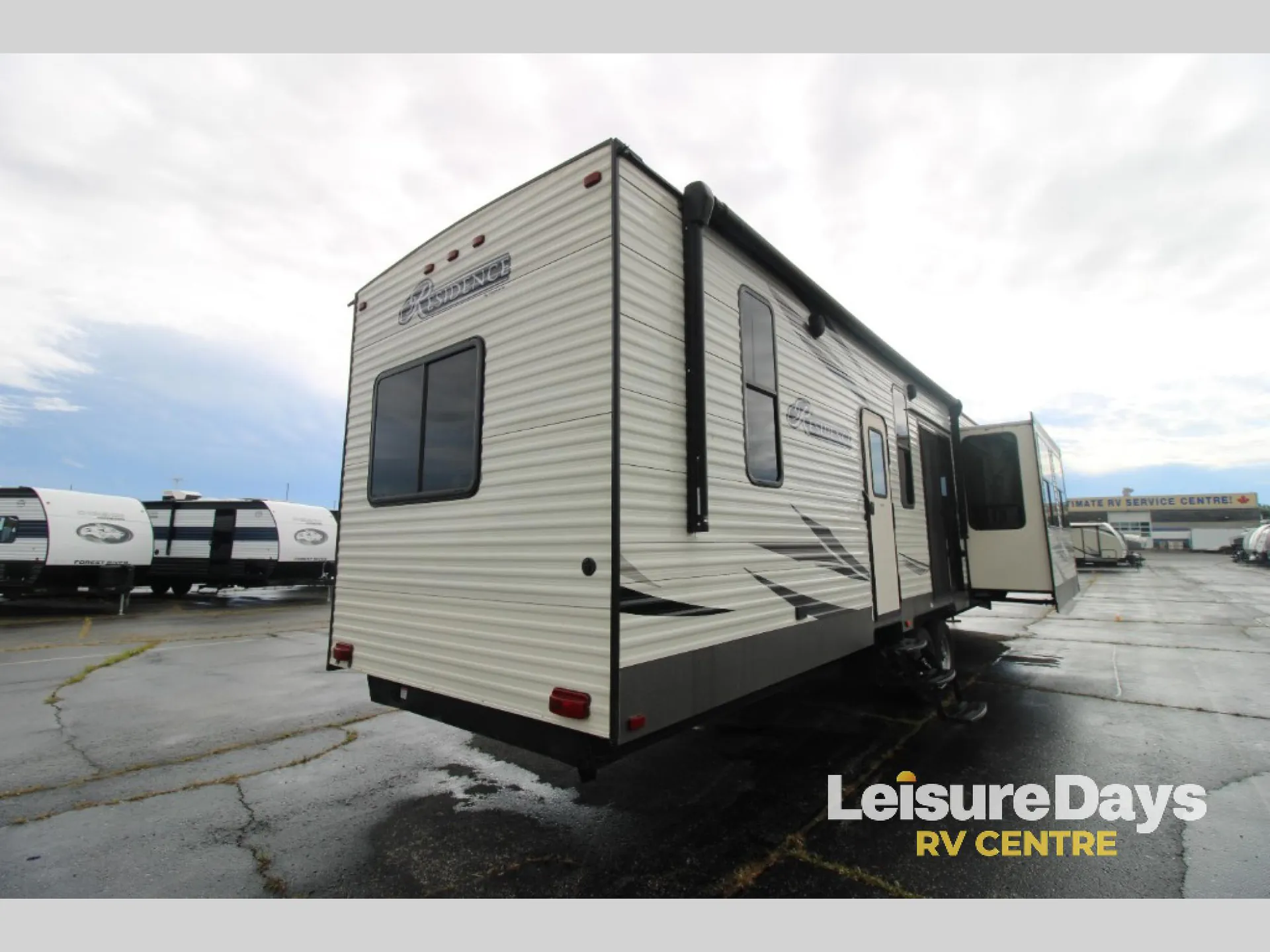 2019 Keystone Residence 40MBNK - Photo 3
