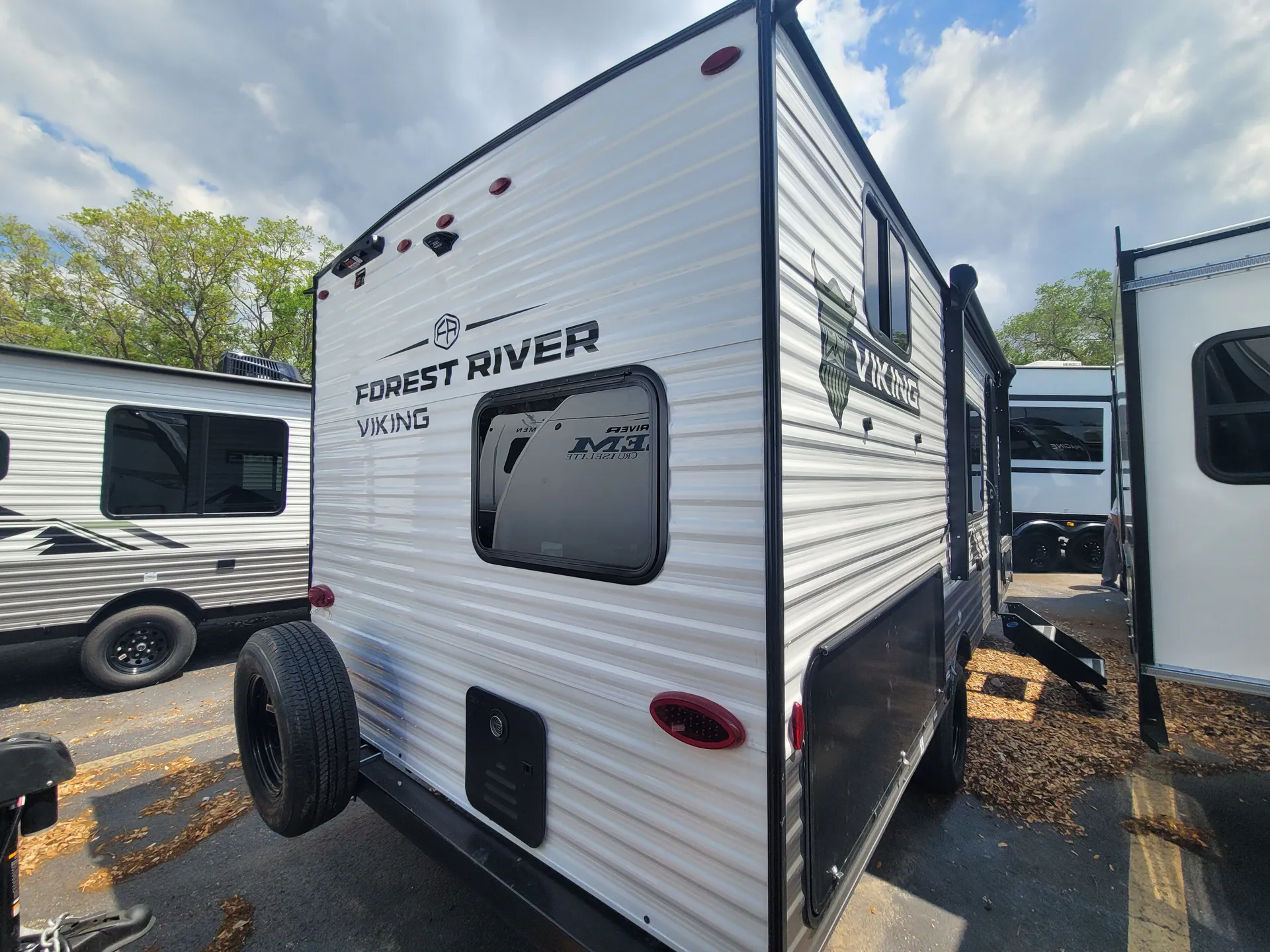 2026 Forest River Viking 18BH - Photo 4