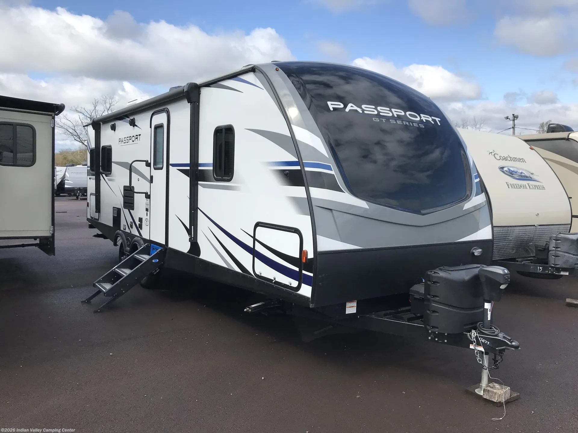 2019 Keystone Passport Grand Touring 2521RL GT - Photo 2