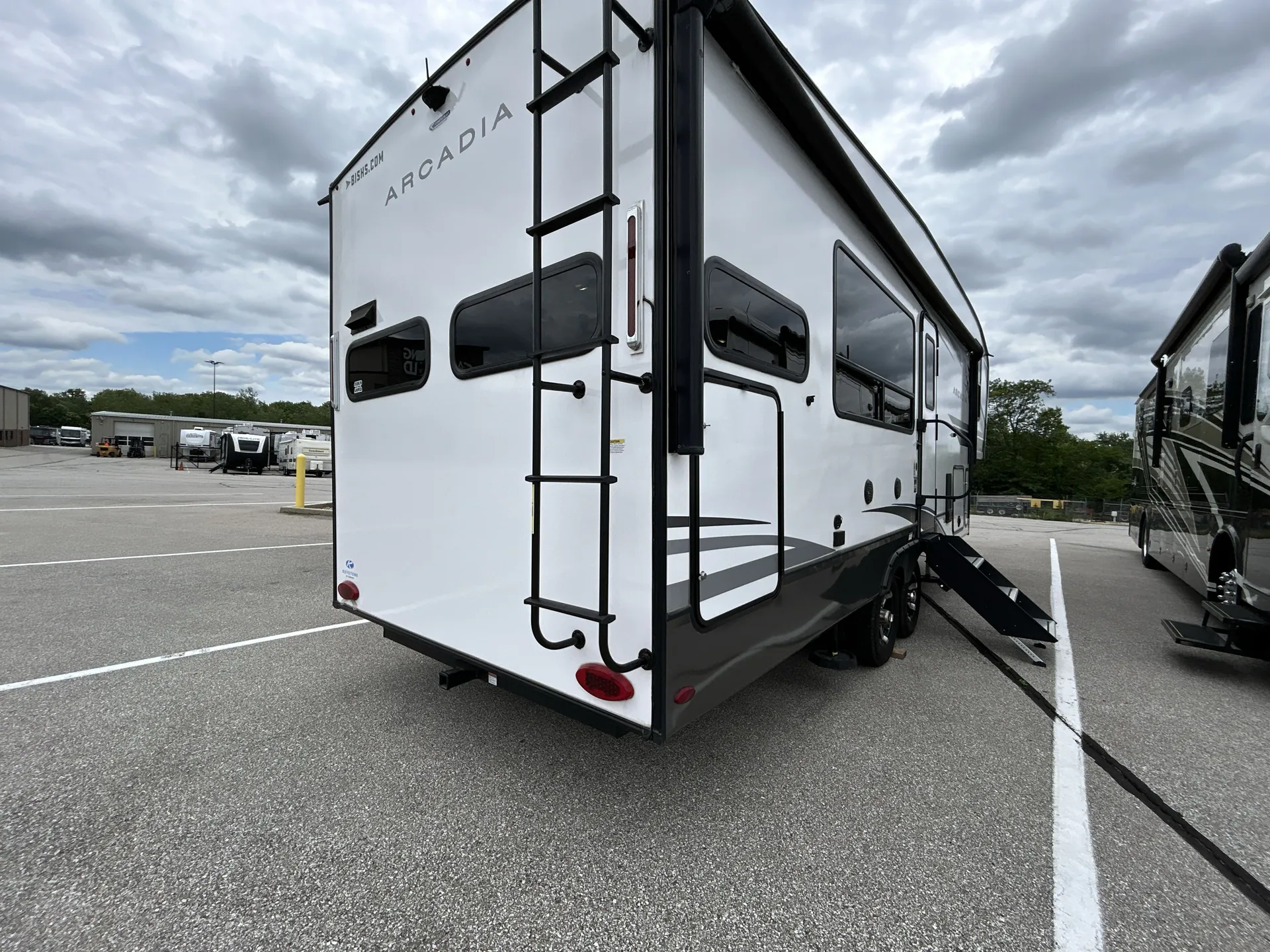 2024 Keystone Arcadia Super Lite 246SLRK — living area main