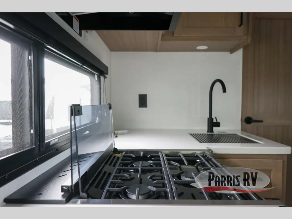 2027 Forest River Rockwood Mini Lite 2213S, Photos photo 14
