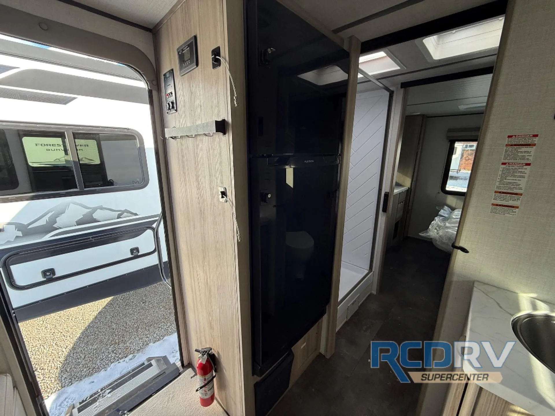 2025 Forest River Salem FSX 169RSK — Photo 6