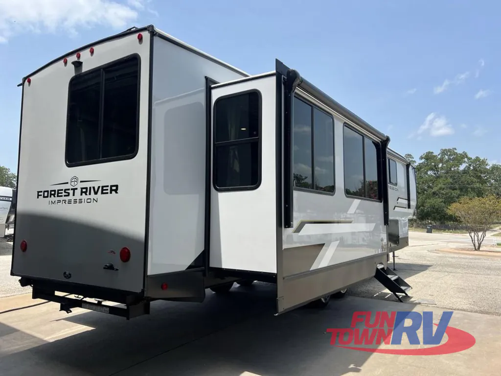 2027 Forest River Impression 360MYR, Photos photo 7