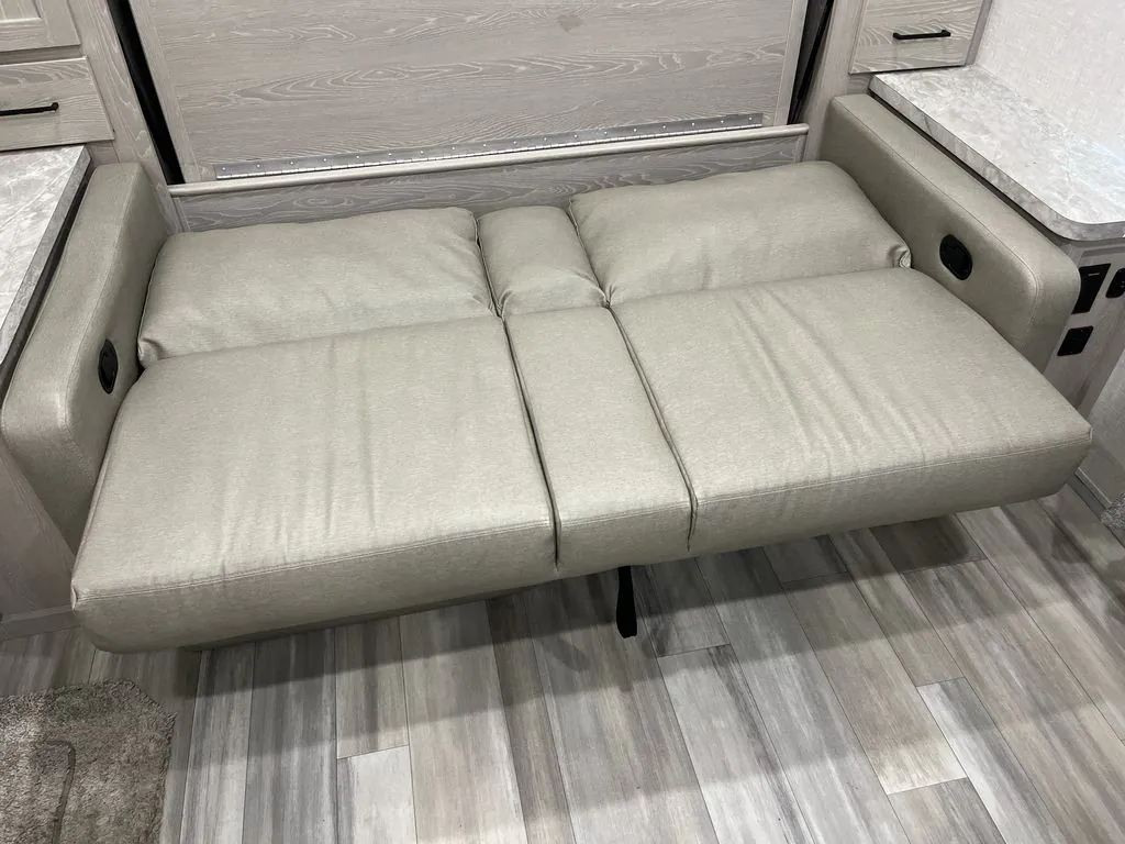 2022 Forest River Flagstaff Micro Lite 25BRDS, Photos photo 9