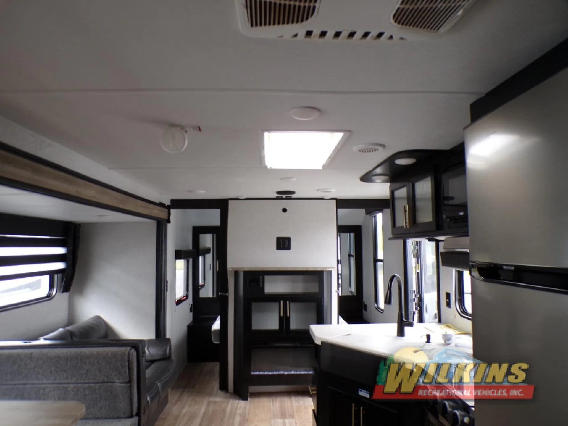 2022 Forest River Cherokee Grey Wolf 26DBH - Photo 4
