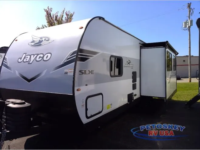 2025 Jayco Jay Flight SLX 262RLS - Photo 4
