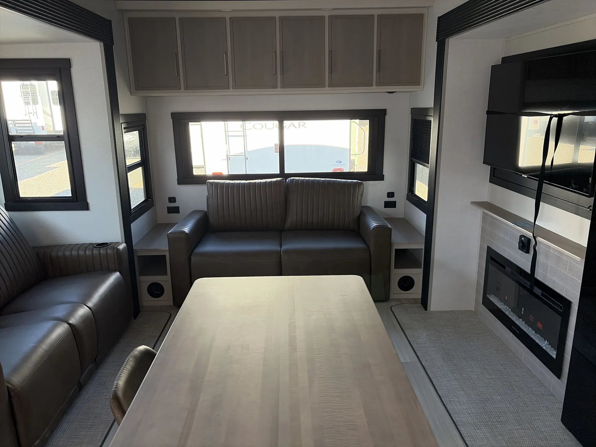 2027 Forest River Wildwood Heritage Glen 380WDR — living area main