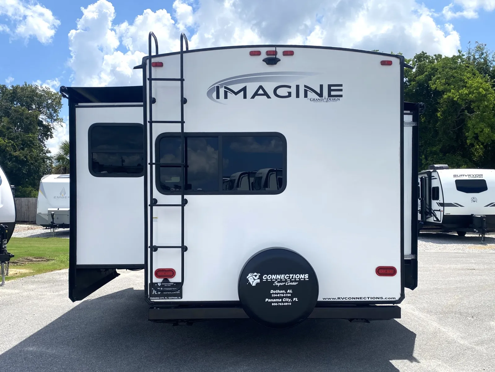2022 Grand Design Imagine 2670MK - Photo 4