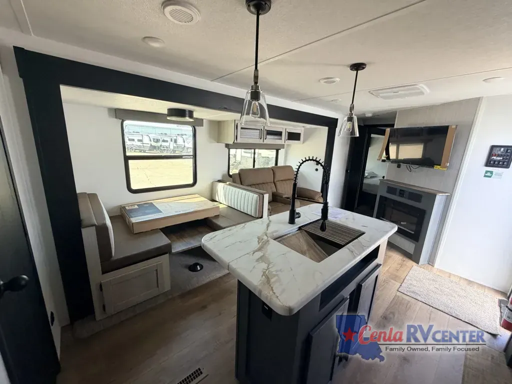 2027 Forest River Puma 32BHFS - Photo 4
