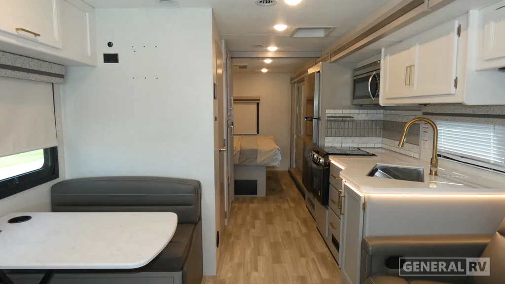 2026 Thor Motor Coach Windsport 29L, Photos photo 2