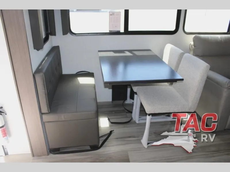2027 Keystone RV Cougar Half-Ton 29RLP - Photo 4