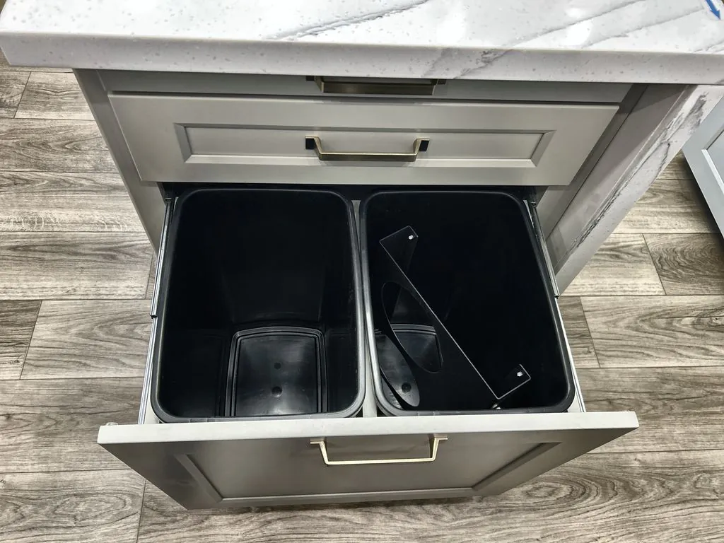 2026 Brinkley Model G 3520, Photos photo 21