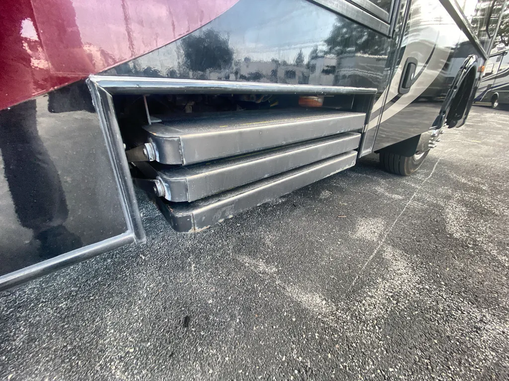2015 Fleetwood Flair 26D, Photos photo 32