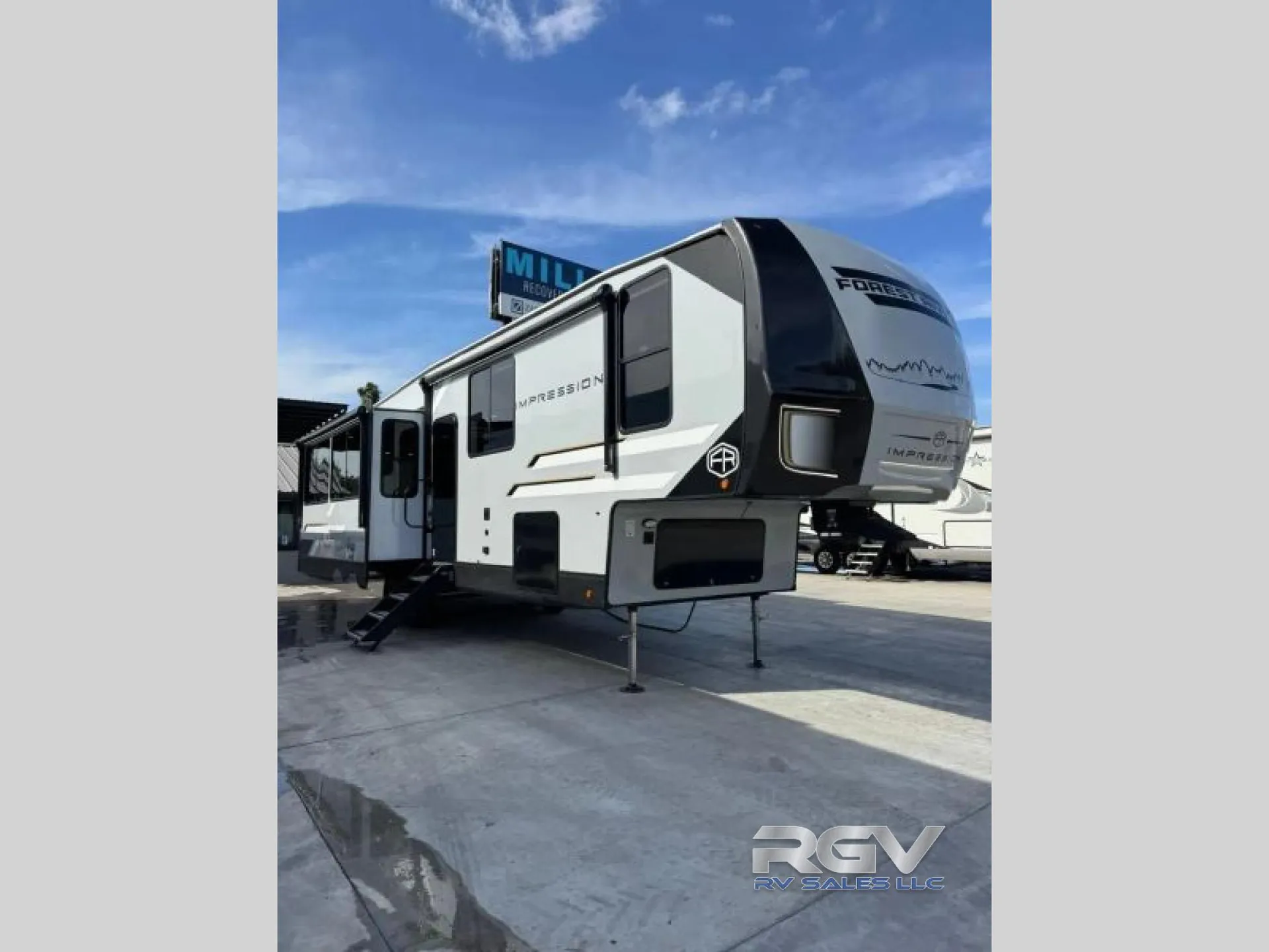 2027 Forest River Impression 318RL