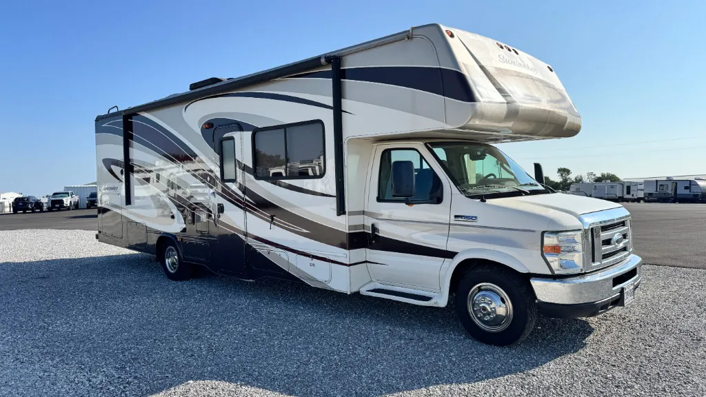 2014 Forest River Sunseeker 3050S - Photo 2