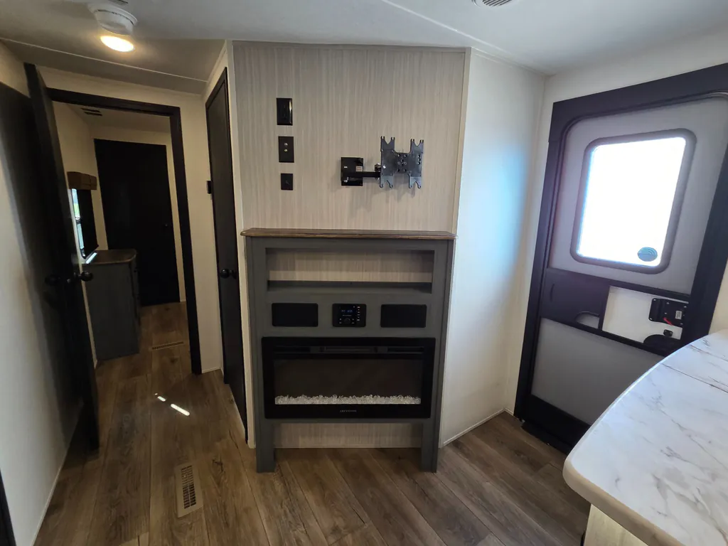 2026 Forest River Puma 32BHQS, Photos photo 10