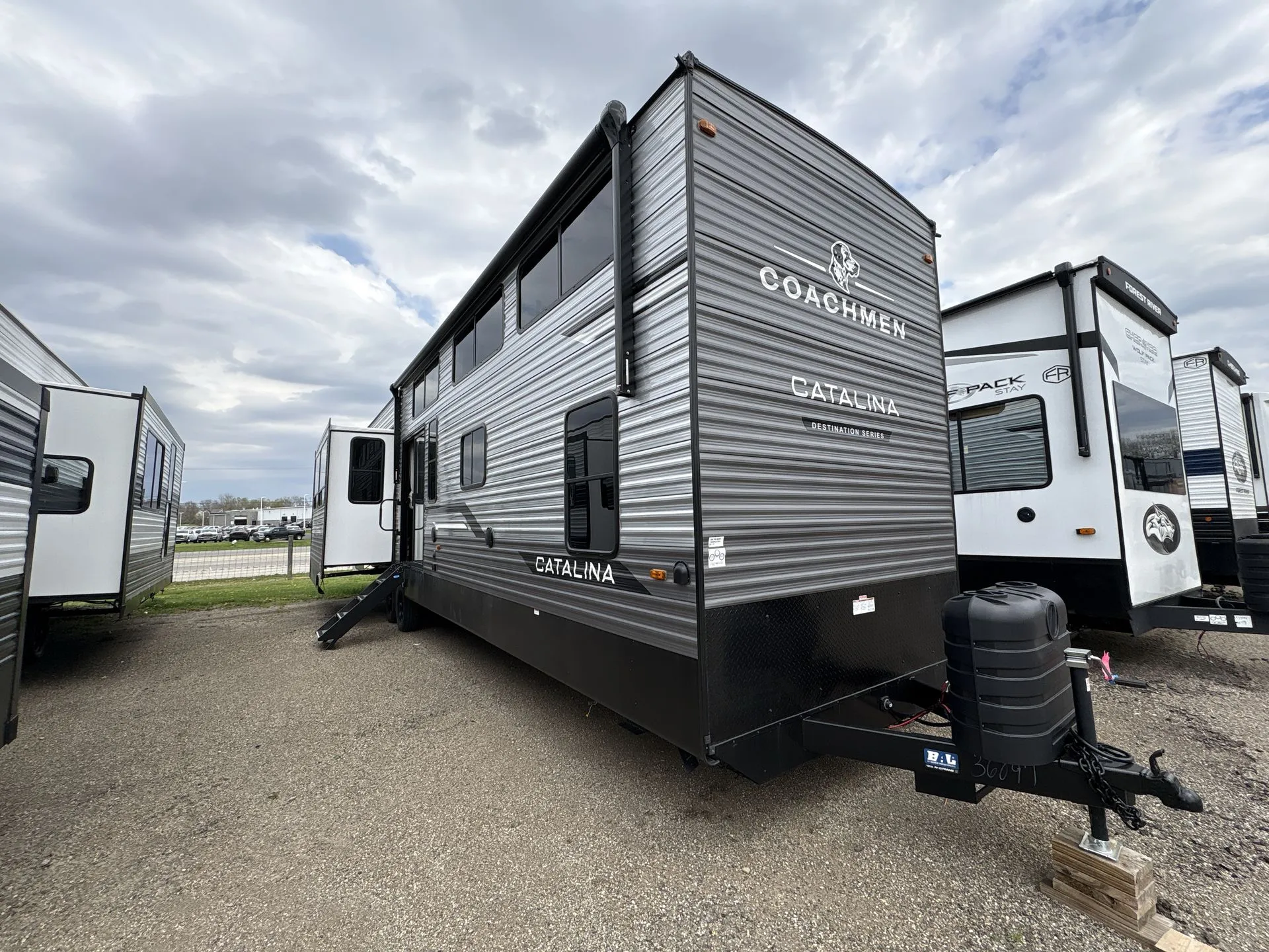 2026 Coachmen Catalina Destination 44CONDO - Photo 2