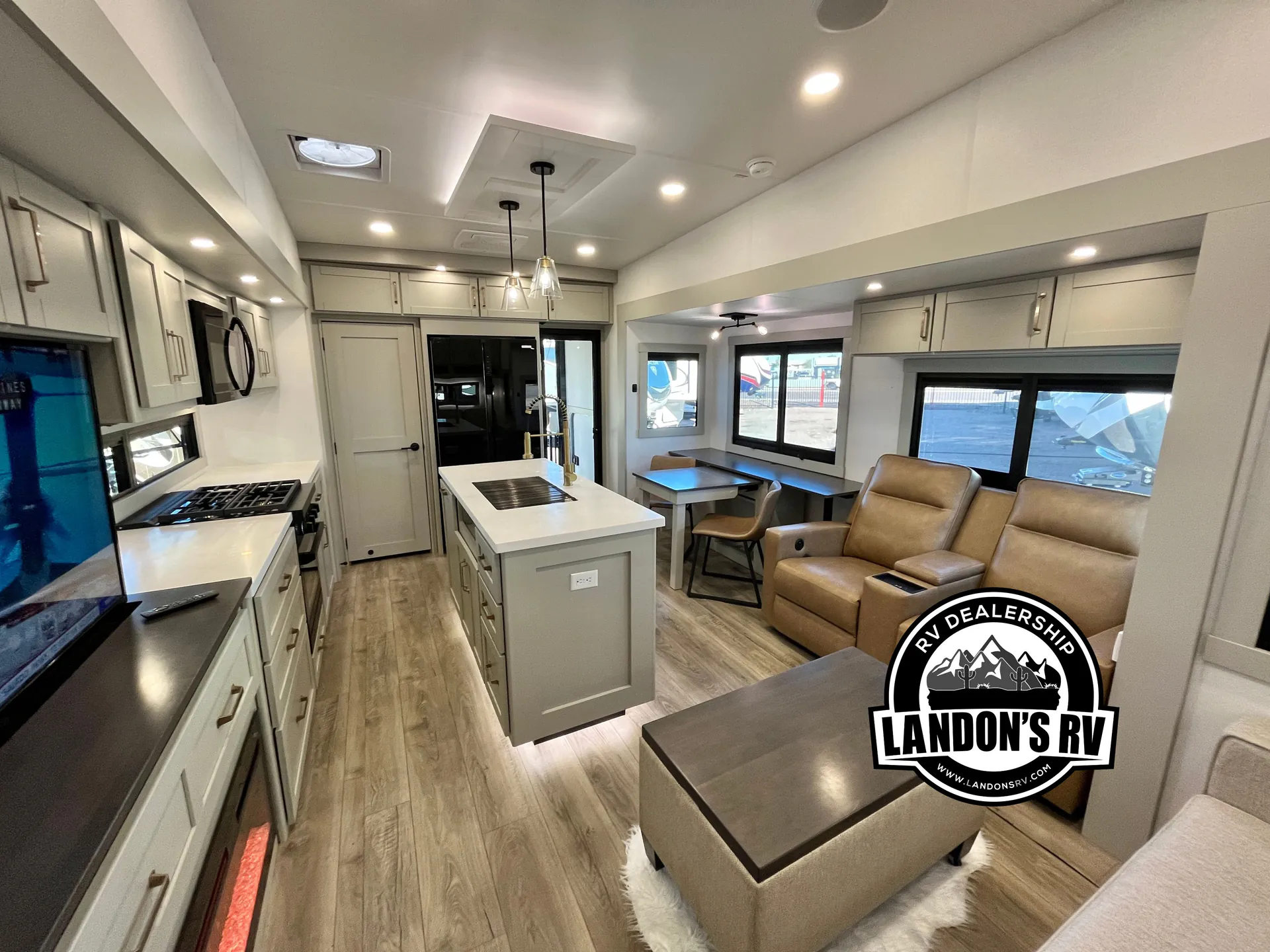2025 Brinkley Model Z 3400 dealer photo 1 from Landon's RV