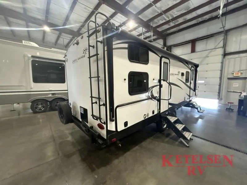 2021 Open Range RV Ultra-Lite 2402BH - Photo 2
