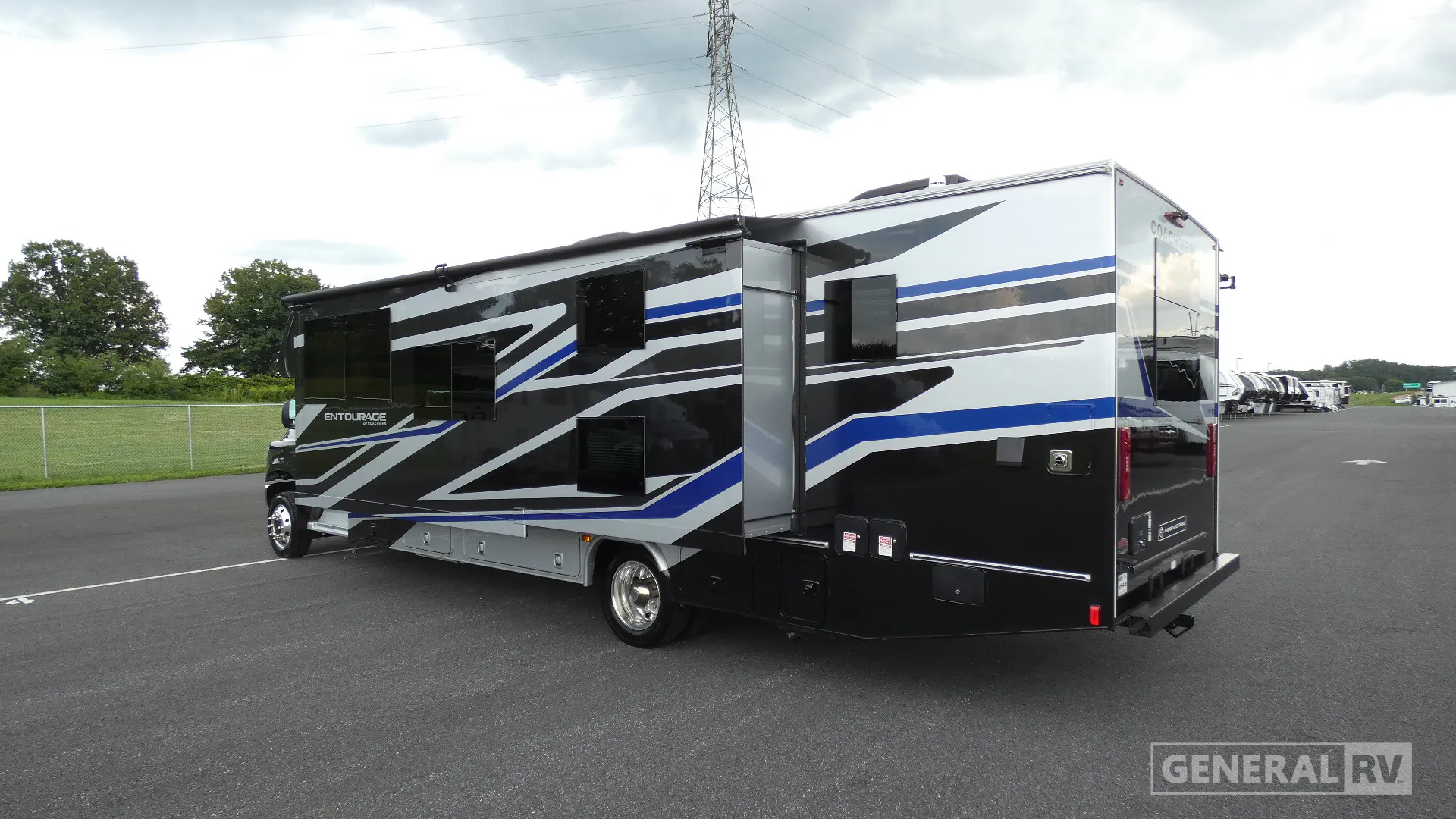2026 Coachmen Entourage 340BH - Photo 4