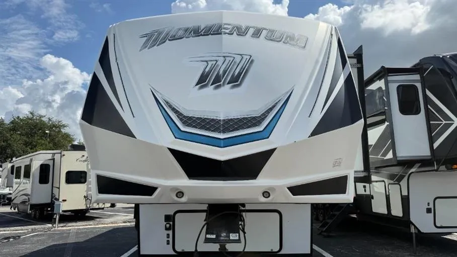 2015 Grand Design Momentum 350M - Photo 2