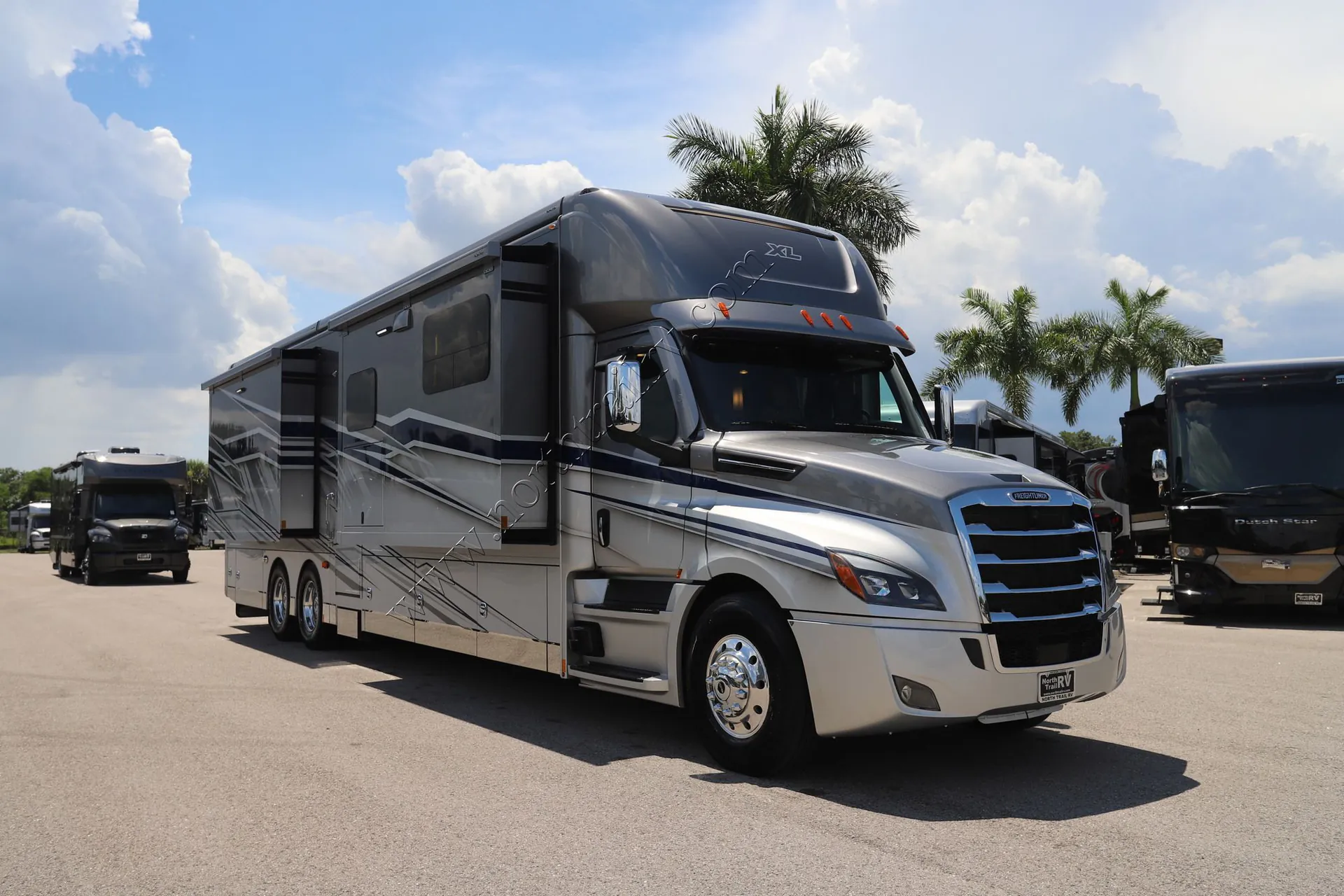 2025 Renegade RV XL 45QS - Photo 3