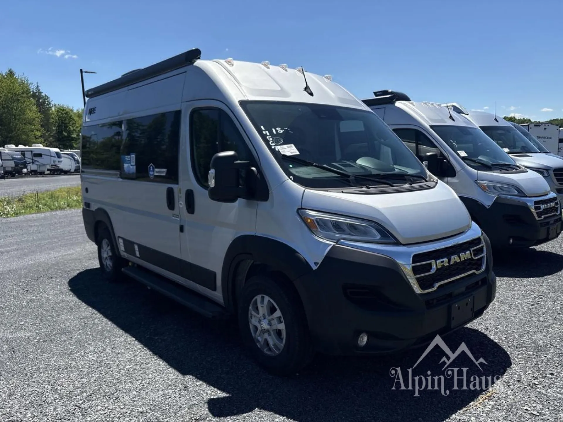 2027 Thor Motor Coach Rize 18Z - Photo 2