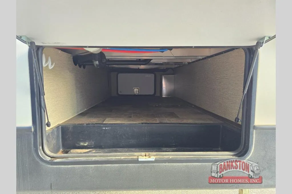 2018 Keystone RV Sprinter 269FWRLS - Photo 4