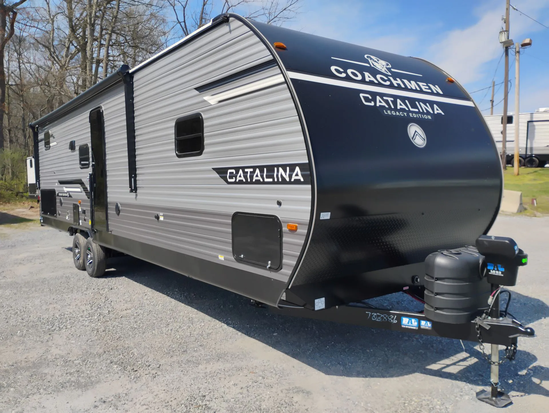 2026 Coachmen Catalina Legacy Edition 293TQBSCK - Photo 3