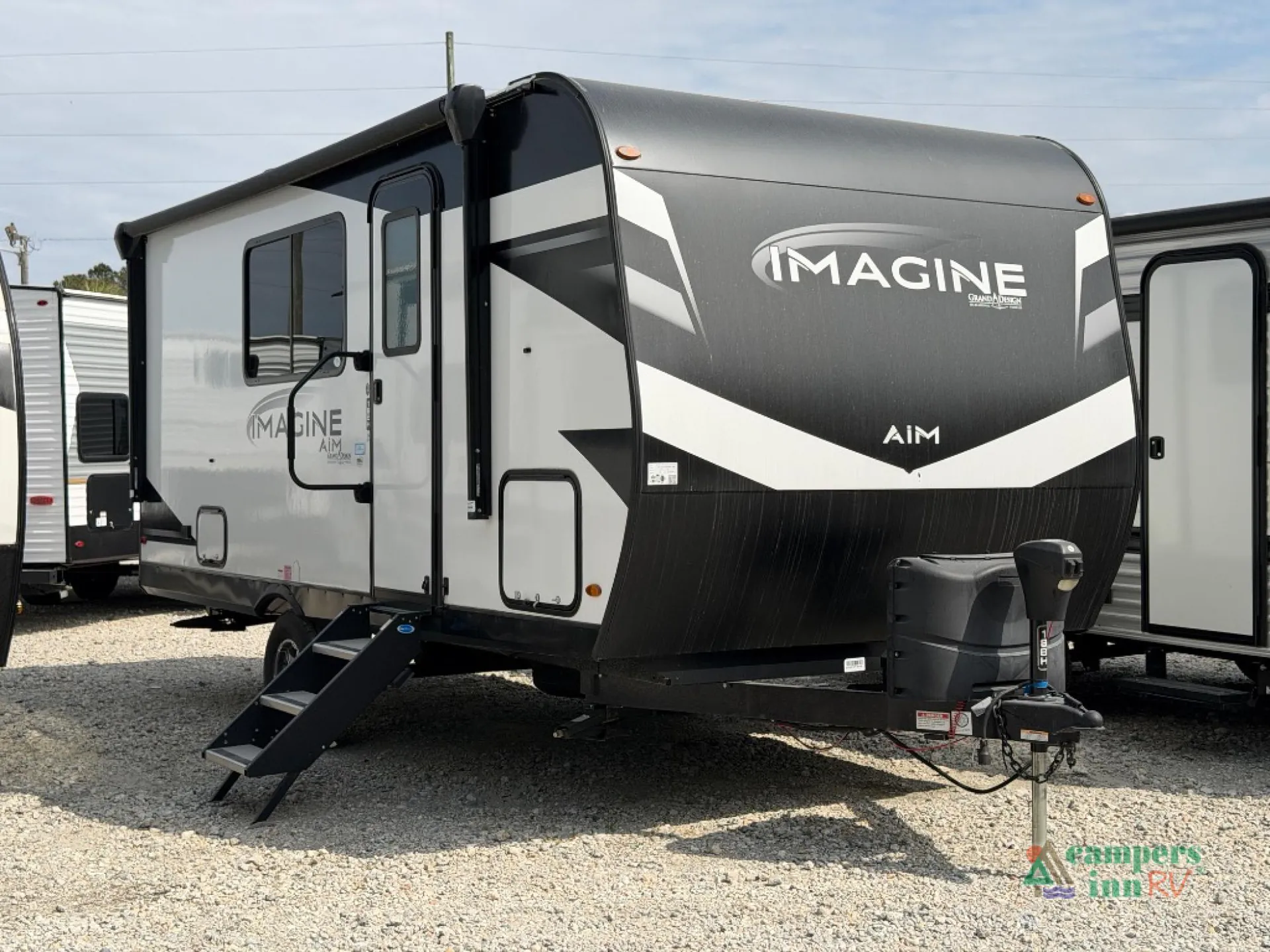 2023 Grand Design Imagine AIM 18BH - Photo 2