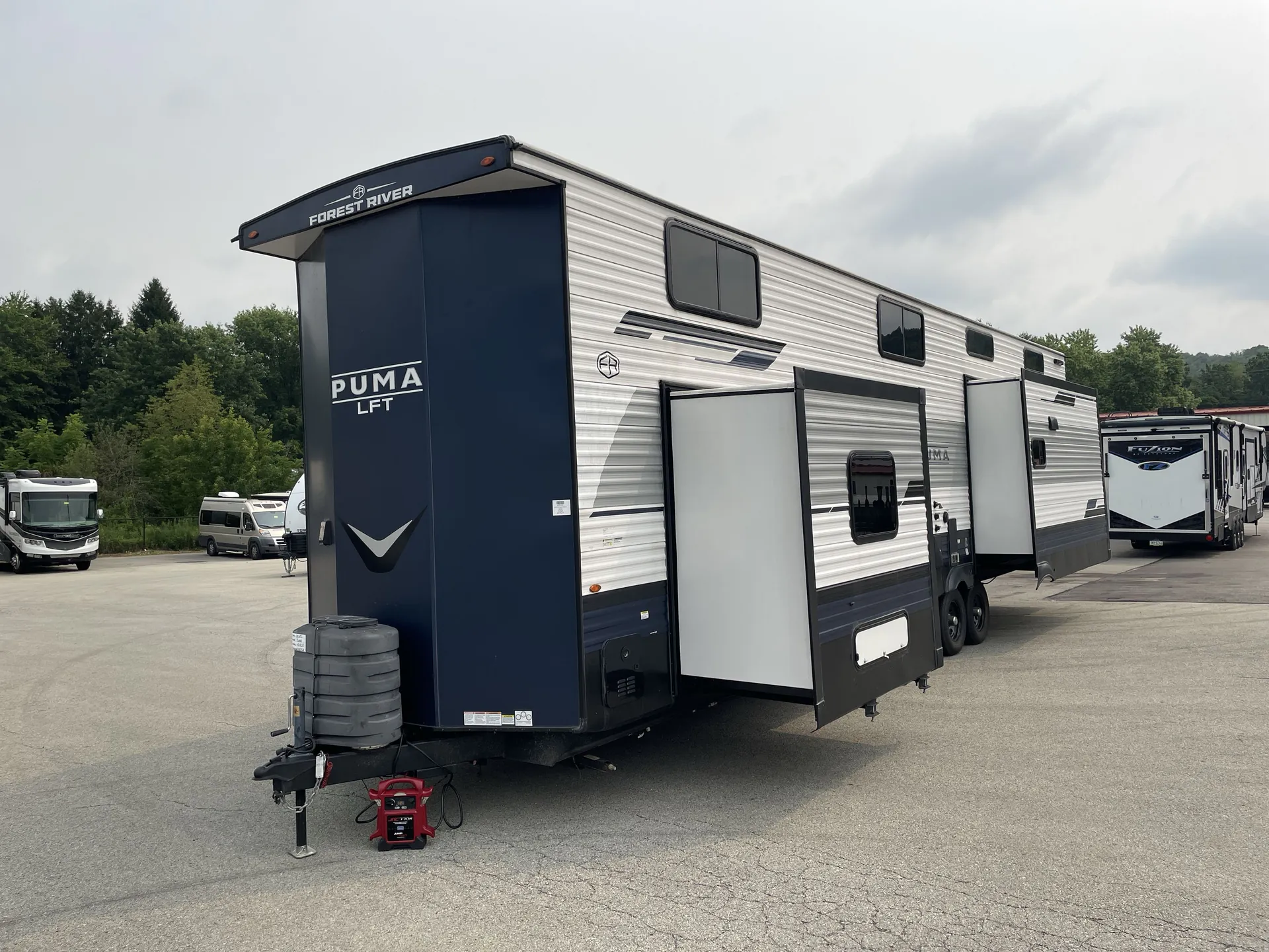 2025 Forest River Puma Vista 401RLFT — off campside